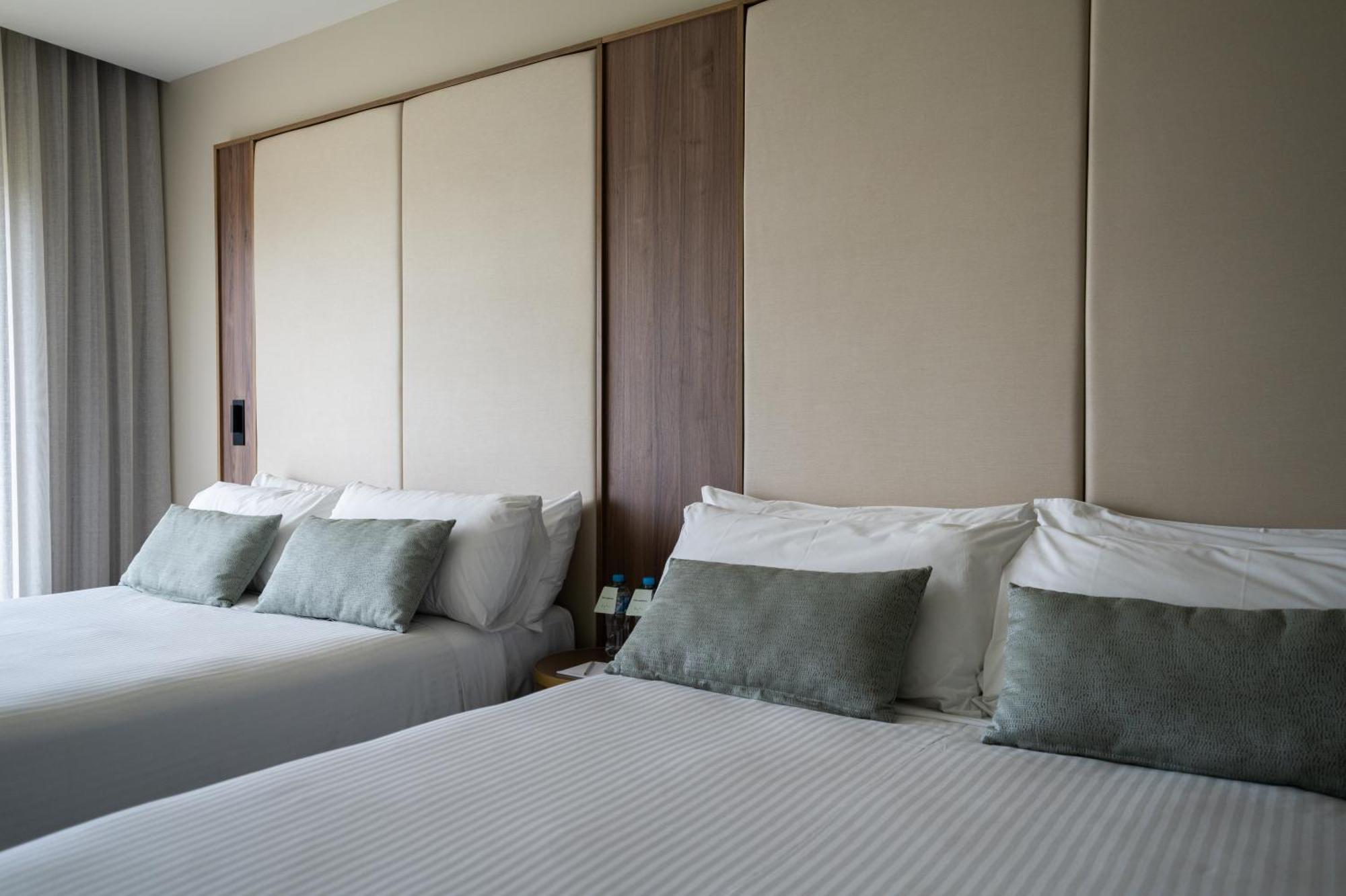 Queen Room Two Queen Beds