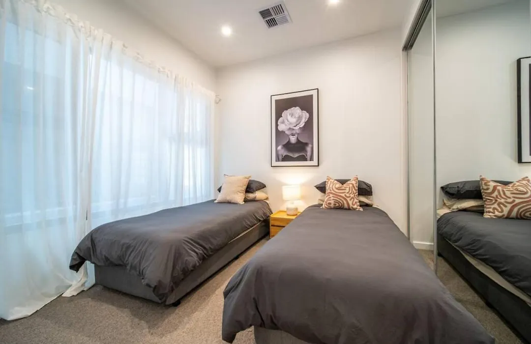 Sylo Luxury Apartments - Contemporary City Living-1