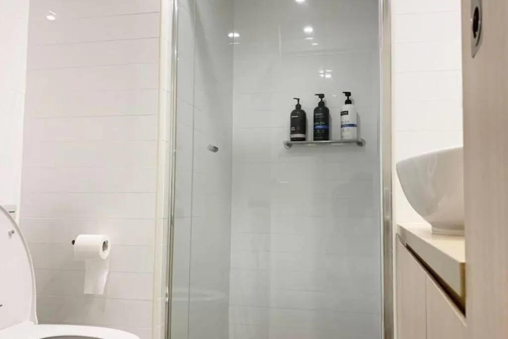 Stylish 2Br Cbd Apartment At The Balfours With Free Parking-1