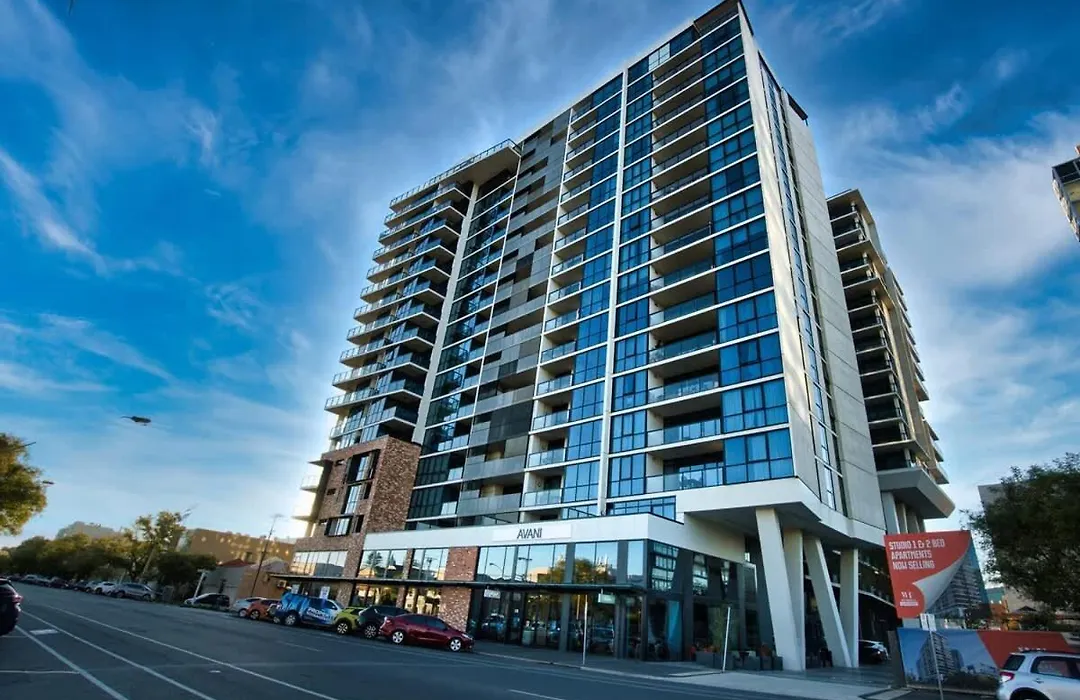 High-Rise Heaven - West Franklin-1