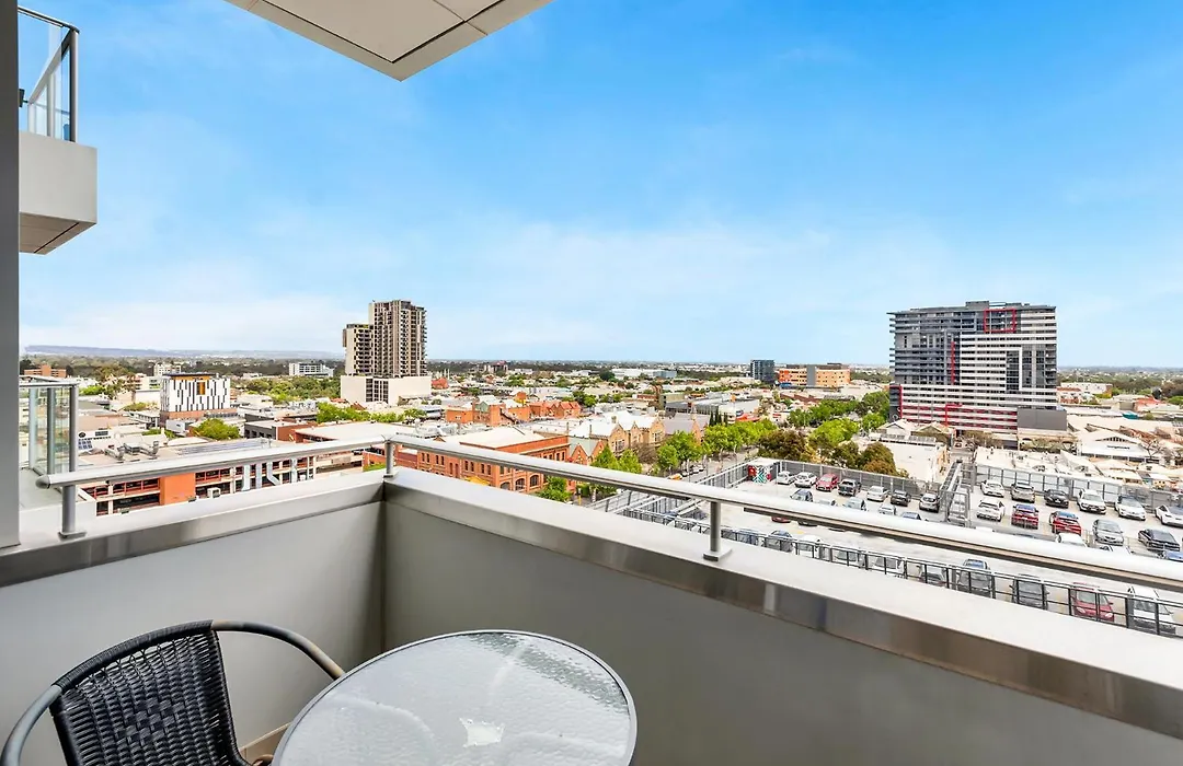 Adelaide Central Skyline Panoramic Suite Four-1