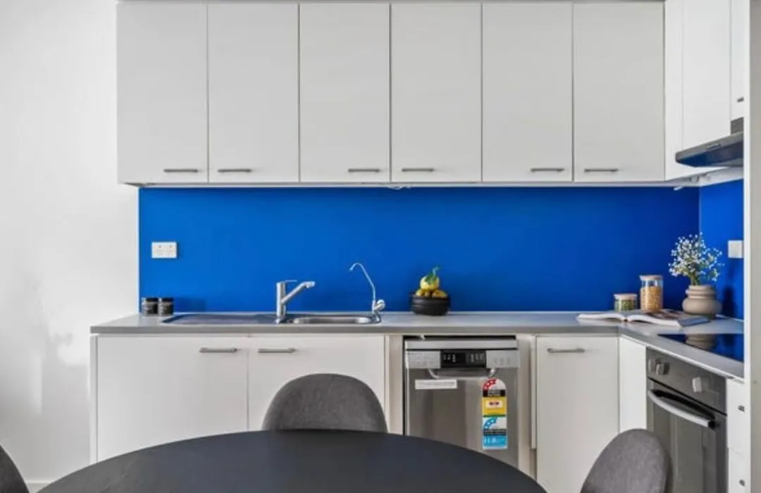 Elegant Cbd Apartment - Free Car Park - Prime Central Location - Balcony - Newly-Renovated Bathroom - Waypoint Cbd Stay By Centera-1