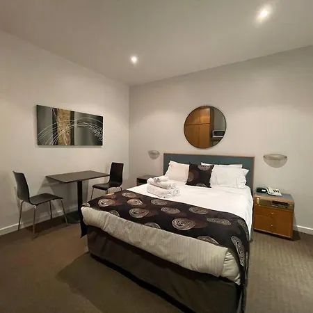 408 Lovely One Br Ex Hotel Ensuite Room In City-3