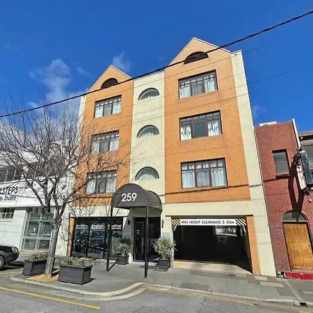 Studio 105 Gouger City Apartment With Parking-2