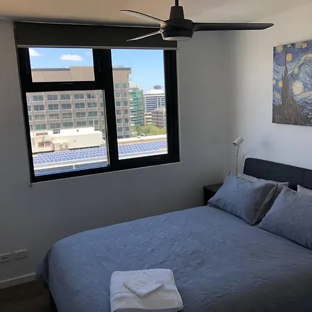 Tindy'S City Pad-3