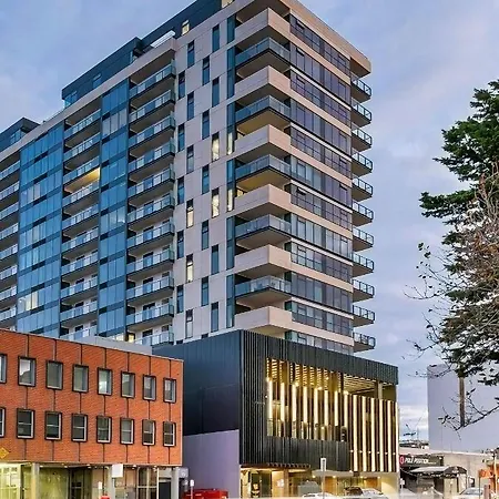 Ambrosia - East End Hillside Haven-3