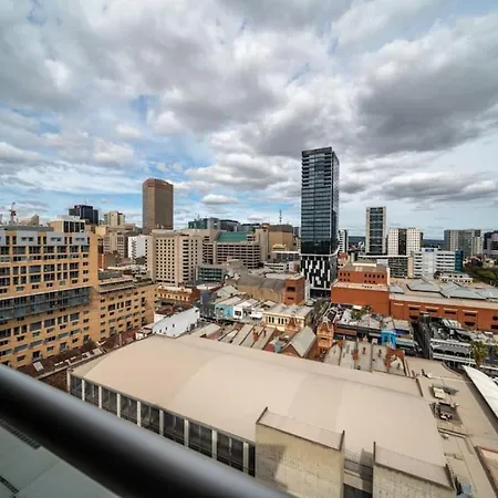 Onyx On North Terrace - Central Penthouse With Pool-2