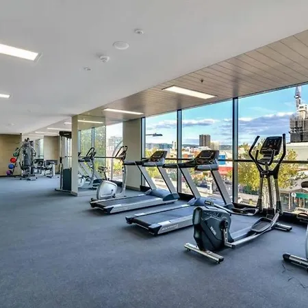 City Apartment Free Parking Cityview Pool Gym-2