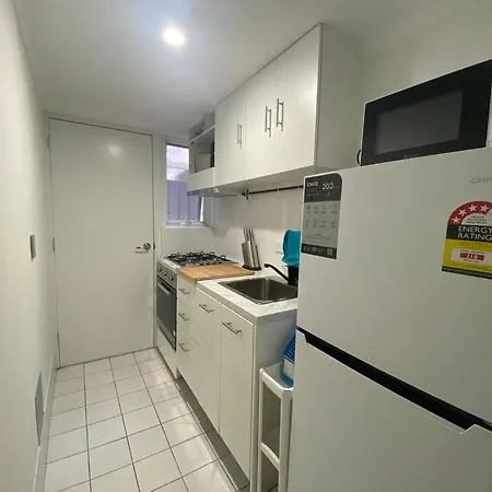 Apartment In Adelaide Cbd-2