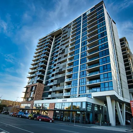 Modern 2Br Townhouse In Adelaide Cbd With Pool-Gym-Bbq-2