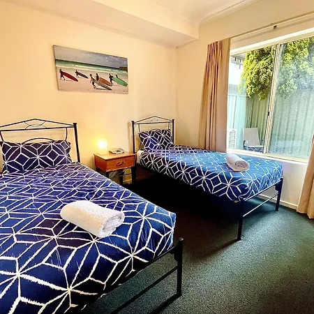 North Adelaide "The Grand" Apartments - Parking-3