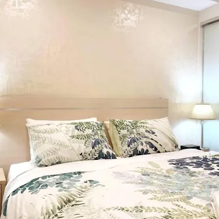 Stylish 2Br Cbd Apartment At The Balfours With Free Parking-3