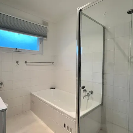 Cozy Lovely Flat 3Km To Cbd-2