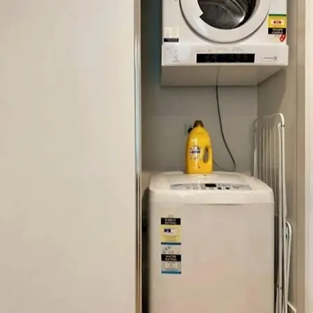 Modern 2Br Apt Adelaide Cbd With Pool-Gym-Bbq-2