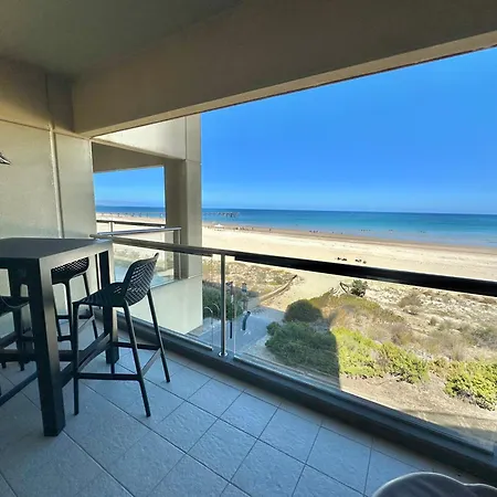 Absolute Beachfront At The Pier Glenelg-2