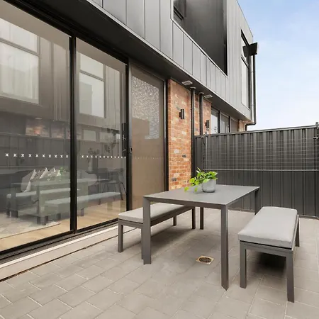 Foundry Lane Apartments By Urban Rest-2