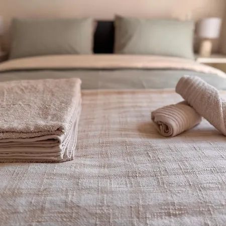 Morning & Dusk Paradise Cozy 2B In Adelaide City-3