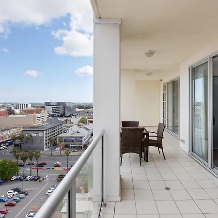 Embassy 2Br Free Parking-2