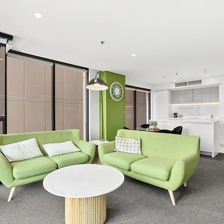 Bespoke City 2 Bed Apartment Oaks Horizons-3