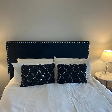 Central Market Apartment-3