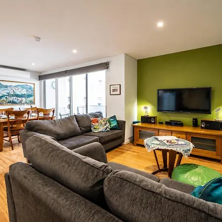 Get Comfy On Frew - Cbd Stay Near Parklands & Dining-2