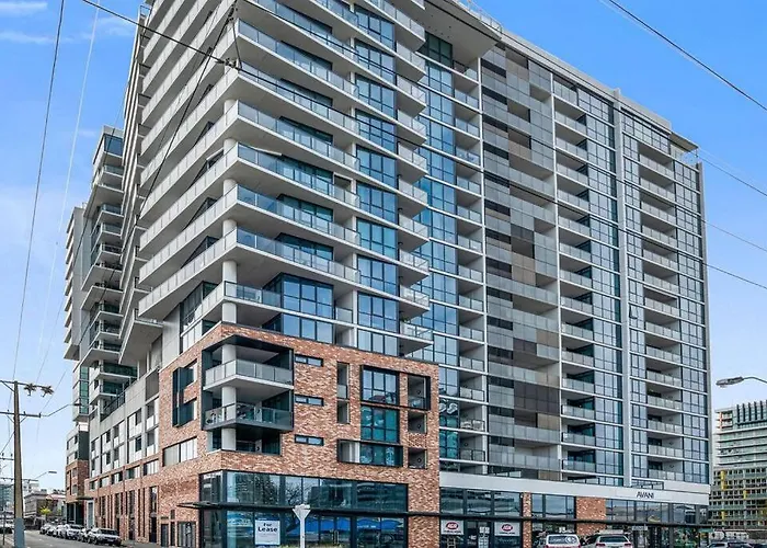 Stunning Views 2Br Luxury Pool Parking Gym Wifi Apartment Adelaide