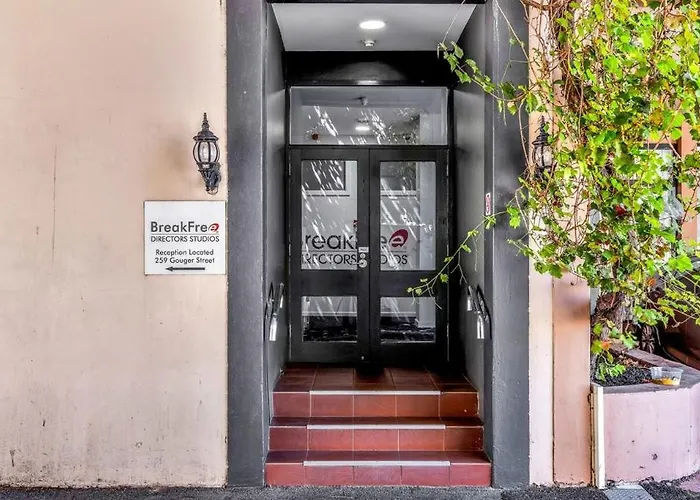Studio410 /247 Gouger St Ex Hotel Rm At City Adelaide