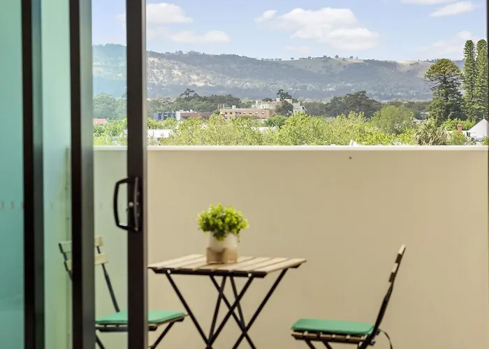 Ambrosia - East End Hillside Haven Apartment Adelaide