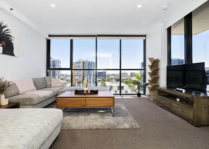 Isaac - The Cityscape View Apartment Adelaide