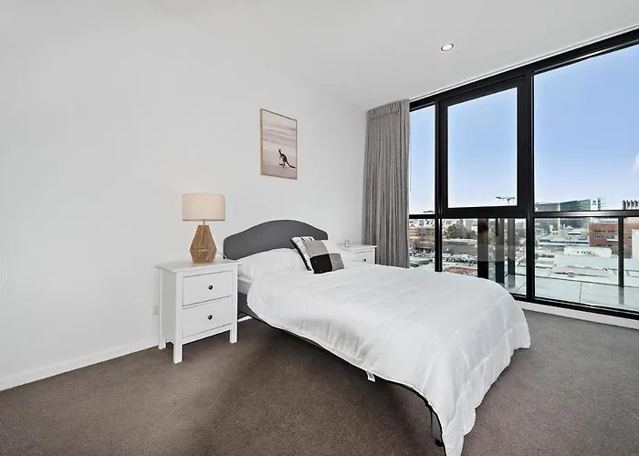 Leilani - The West Franklin Panorama Apartment Adelaide