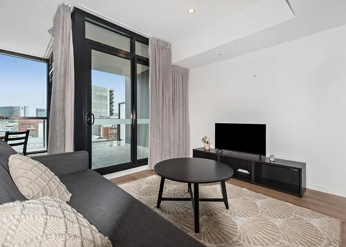 Leilani - The West Franklin Panorama Apartment Adelaide