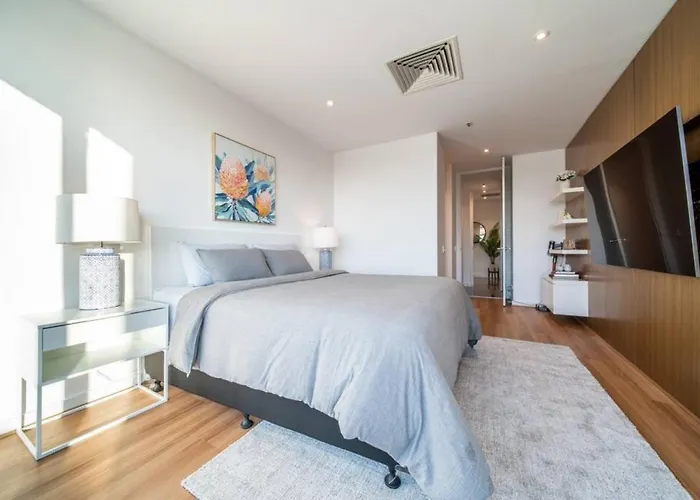 The Views Penthouse - Cityscape & Parkland Scenery Adelaide
