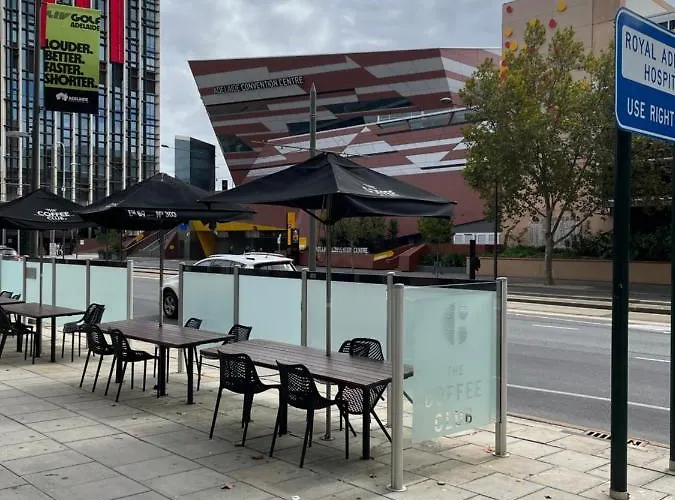 Embassy Apartment Free Parking Adelaide