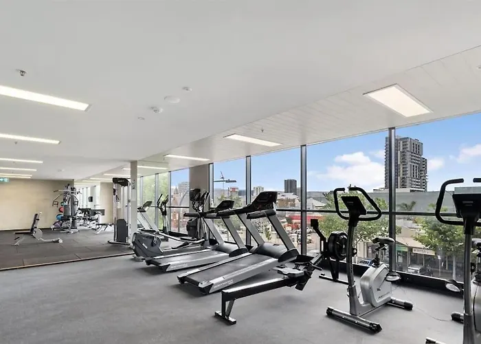 City Oasis: Pool, Gym, Cinema Adelaide