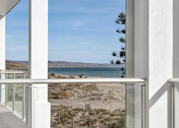 Hamptons-Inspired Waterfront Living On Moana Beach Adelaide