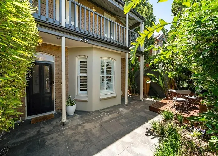 Petal And Bloom - 3Br Family Cbd Apartment Adelaide