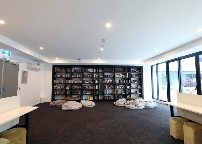 CBD Skyview: Urban Oasis with Panoramic Views Apartment Adelaide