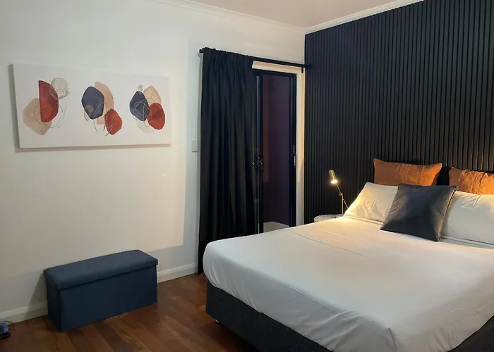 Compton Street Apartment Adelaide