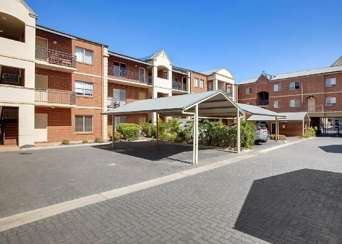 North Adelaide "The Grand" Apartments - Parking