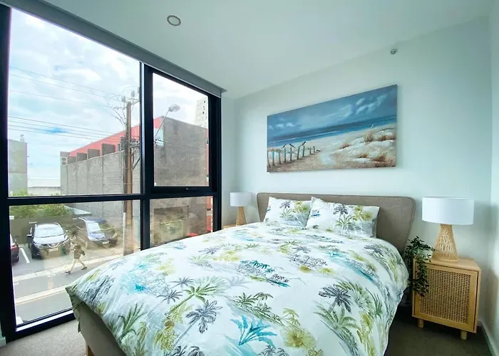 Stunning 2Br Apt @ Adelaide Cbd With Pool-Gym-Bbq