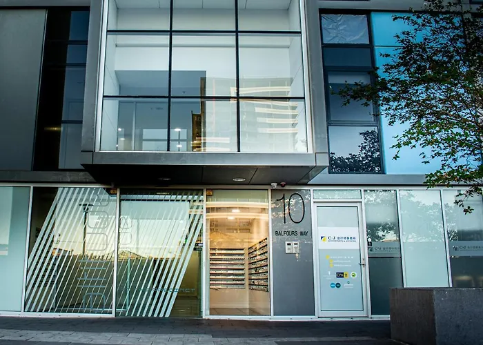 Koala Nest Central Adelaide 1Br Apartment With Pool & Sauna - Koala Stay