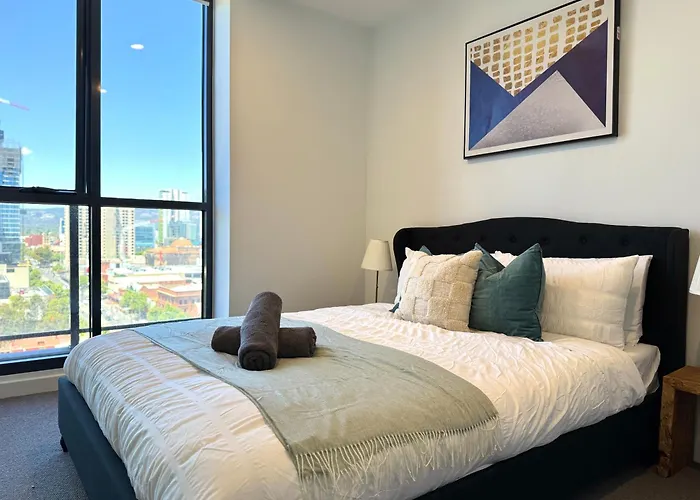 City Apartment View Pool Gym Free Park Adelaide