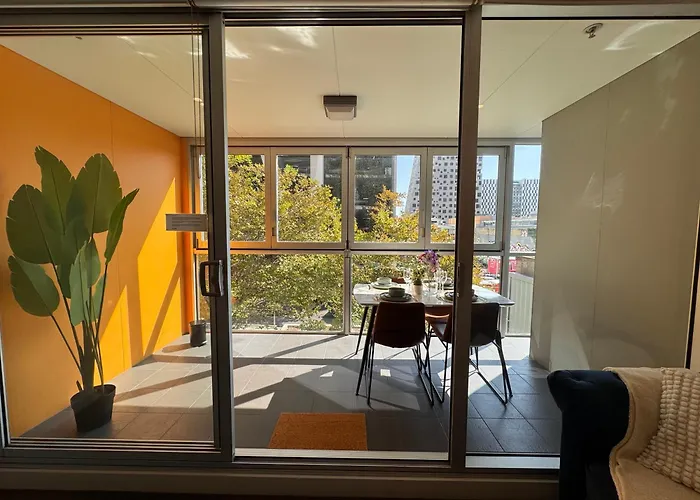 Morning & Dusk Paradise Cozy 2B In Adelaide City