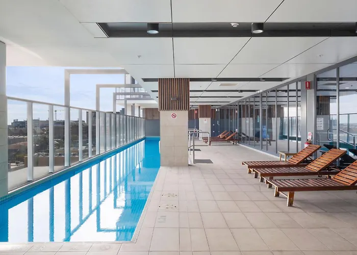 The Elizabeth Loft I Pool I Gym I Parking Apartment Adelaide