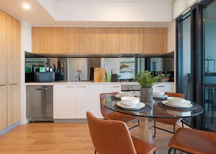 The Elizabeth Loft I Pool I Gym I Parking Apartment Adelaide