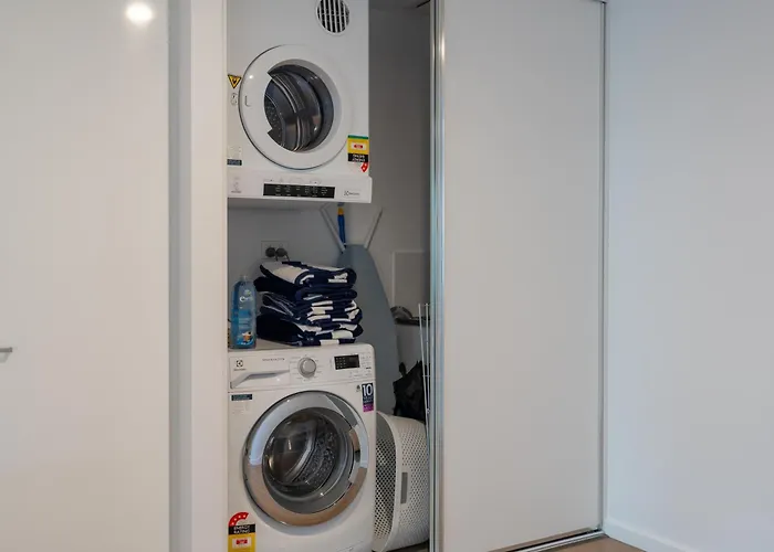 Luxury Apartment On Franklin-3Bd Adelaide