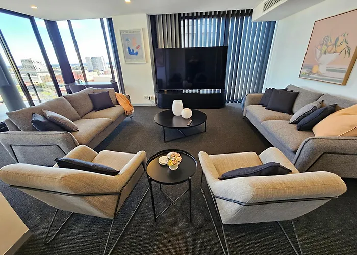 Onyx On North Terrace - Central Penthouse With Pool Adelaide