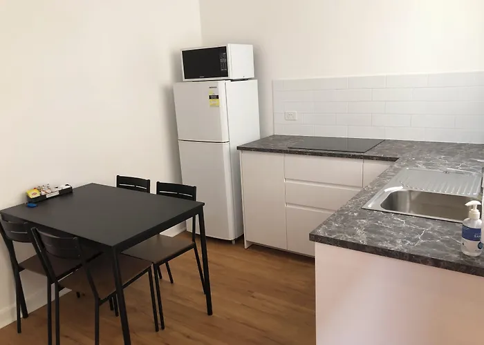 Glenelg Holiday Apartments-Ellis 200 Meters To The Beach Free Parking Adelaide