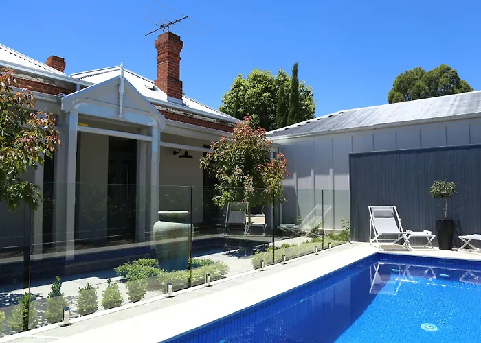 Hollidge House 5 Star Luxury Apartments Adelaide
