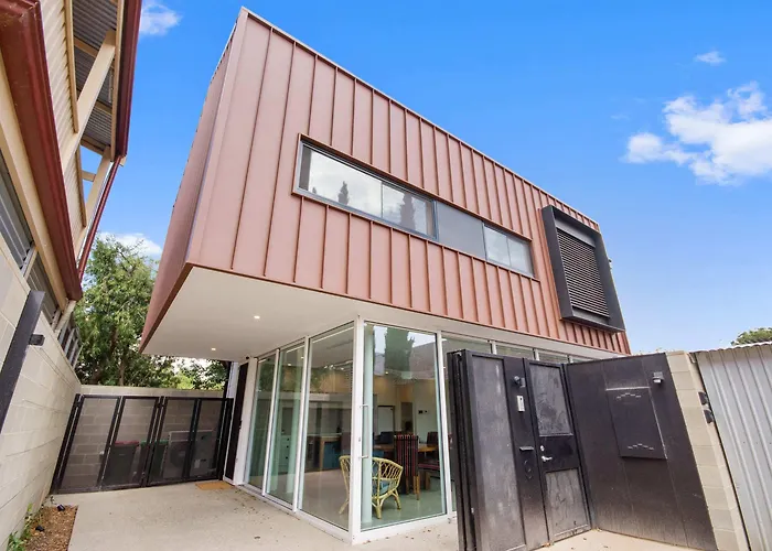 Swainson On Castle Apartment Adelaide